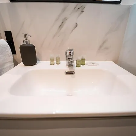 San Siro 6 Min - Life 15 Min Apartment